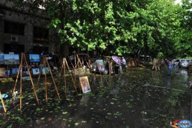Հայաստանում սպասվում են ինտենսիվ անձրևներ և ուժեղ քամիներ