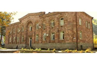 ԹԵԺ ԳԻԾ՝ ԿԱՊԱՆՈՒՄ ԳՈՐԾՈՂ ՄԱՆԿԱՊԱՐՏԵԶՆԵՐԻ ԵՒ ԱՐՏԱԴՊՐՈՑԱԿԱՆ ՈՒՍՈՒՄՆԱԿԱՆ ՀԱՍՏԱՏՈՒԹՅՈՒՆՆԵՐԻ ՀԵՏ ԿԱՊՎԱԾ ՀԱՐՑԵՐՈՎ