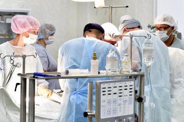 Բելառուսի հաջողությունները քաղցկեղի բուժման հարցում. Աղաբեկովն աշխատում է նոր դեղի վրա