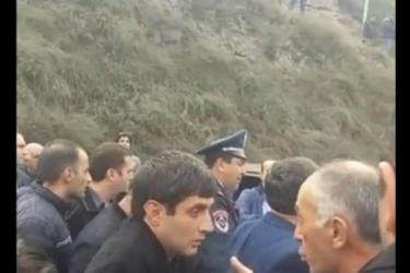 Քարահունջի խաչմերուկում մոտ մեկ ժամ փակվել էր Գորիս-Կապան ավտոմայրուղին