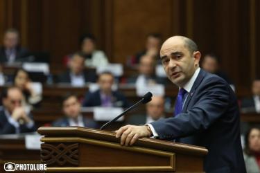 «Ես էլ եմ ինձ զսպում, պահեր կան, ուզում եմ տեղից գոռամ». Էդմոն Մարուքյան