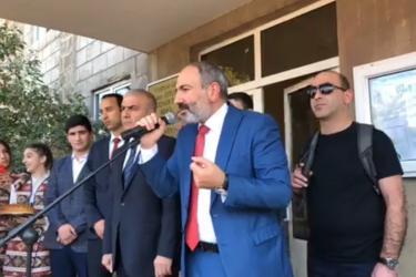 «Գյուղացիական կոլխոզներ ստեղծեք». Նիկոլ Փաշինյանը՝ սյունեցիներին